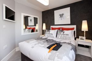 rylands place 28 sm.jpg